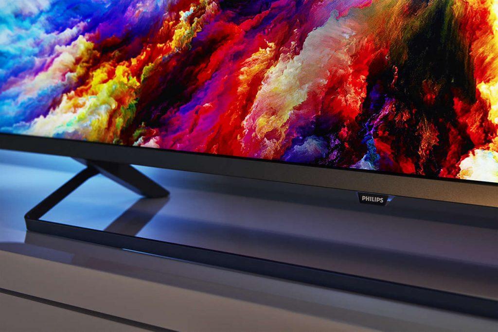 4K телевизор Philips 50PUS7303