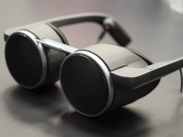 Нові окуляри віртуальної реальності від Panasonic отримають OLED - дисплеї
