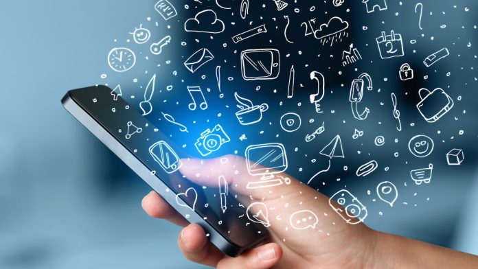 Названо головні причини швидкої витрати інтернет — трафіку на смартфоні