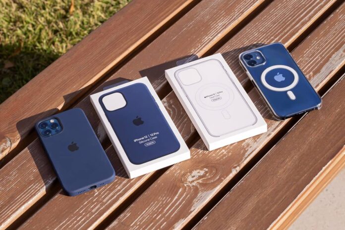 Чи потрібно використовувати захисний чохол для iPhone?