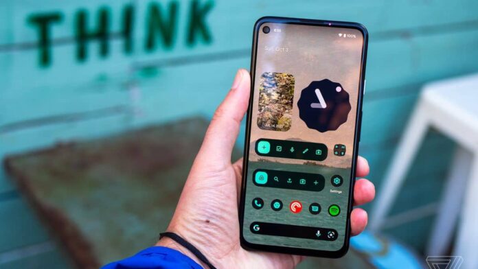Чи варто оновлювати свій смартфон до Android 12