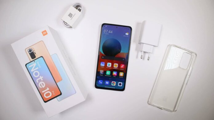 Названо 3 смартфони з камерою на 108 мегапікселів, дешевше 10 000 грн