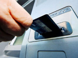 Відомо, чому банкомати ще називають ATM