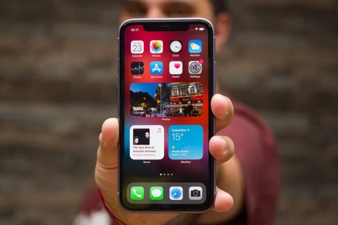 Розповідаємо, як знайти програми на iPhone