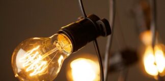 Представьте, что во всем мире нет электричества. Что тогда будет?